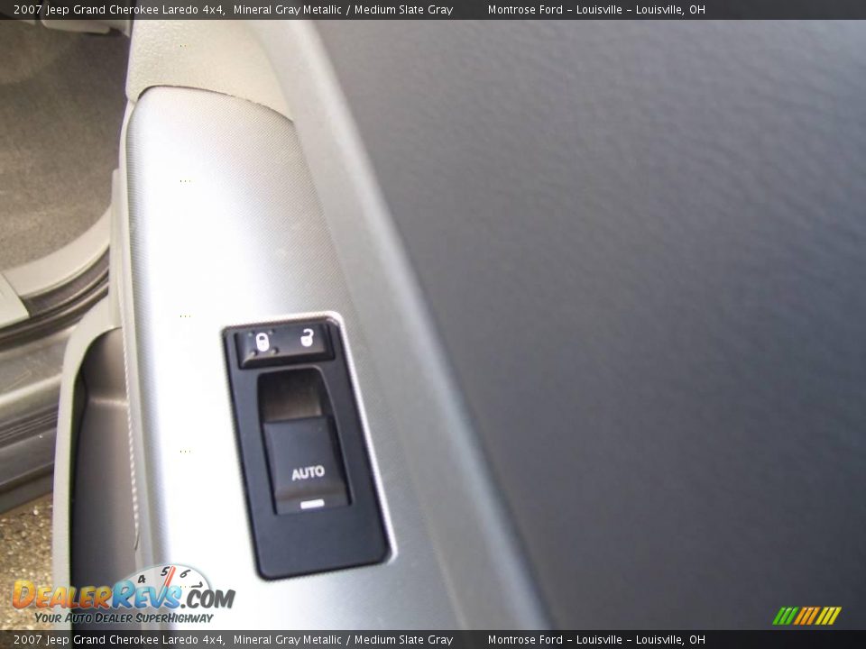 2007 Jeep Grand Cherokee Laredo 4x4 Mineral Gray Metallic / Medium Slate Gray Photo #15