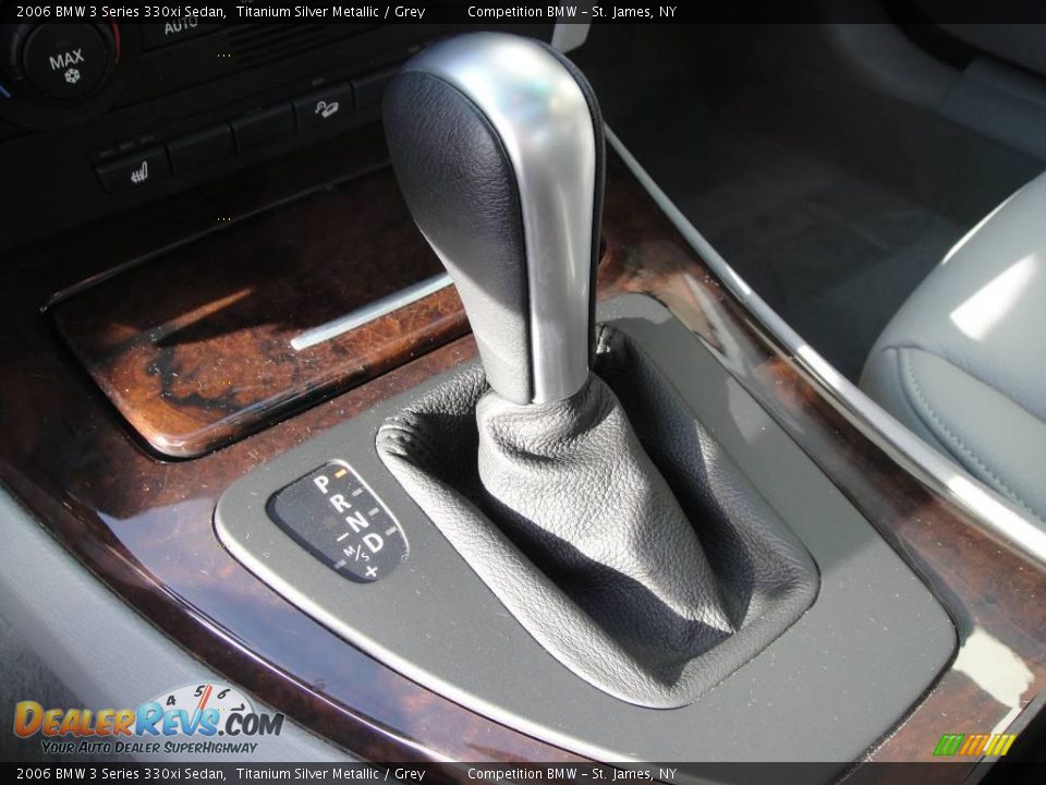 2006 BMW 3 Series 330xi Sedan Titanium Silver Metallic / Grey Photo #14