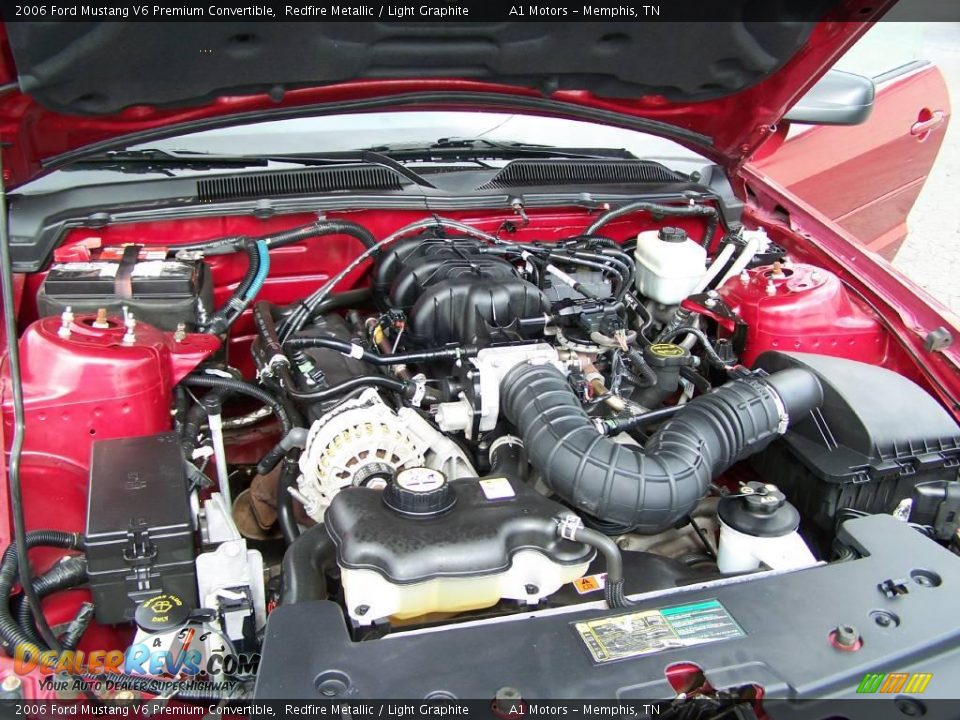 2006 Ford Mustang V6 Premium Convertible Redfire Metallic / Light Graphite Photo #9