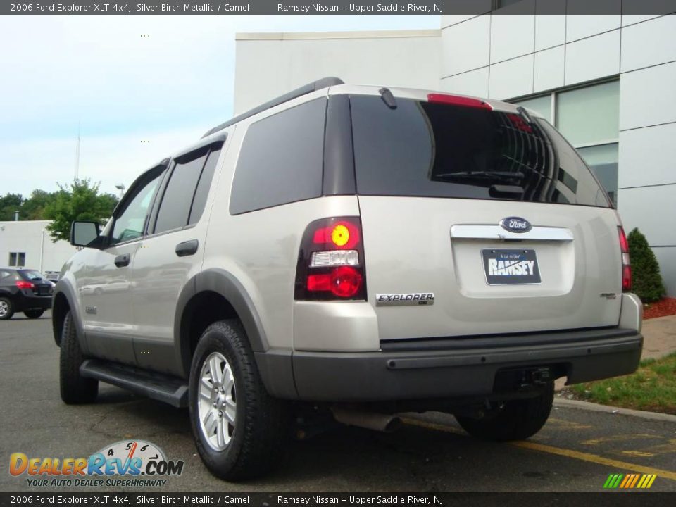 2006 Ford Explorer XLT 4x4 Silver Birch Metallic / Camel Photo #7