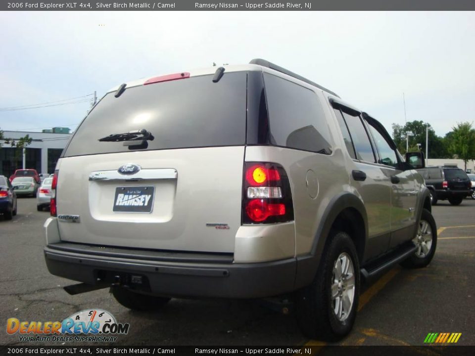 2006 Ford Explorer XLT 4x4 Silver Birch Metallic / Camel Photo #10