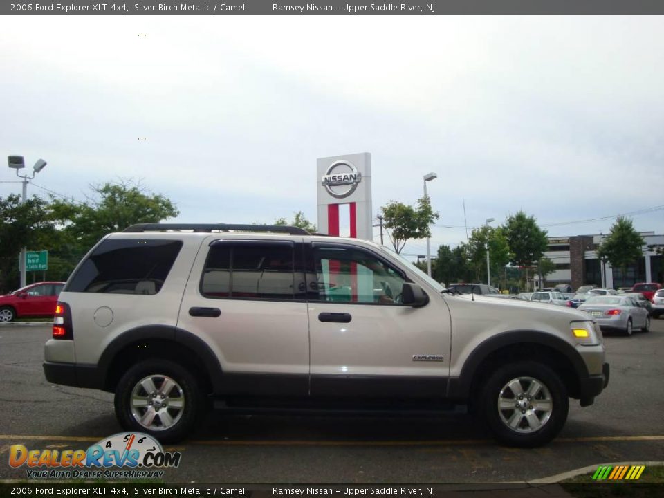 2006 Ford Explorer XLT 4x4 Silver Birch Metallic / Camel Photo #12