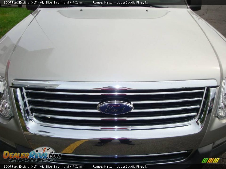 2006 Ford Explorer XLT 4x4 Silver Birch Metallic / Camel Photo #15
