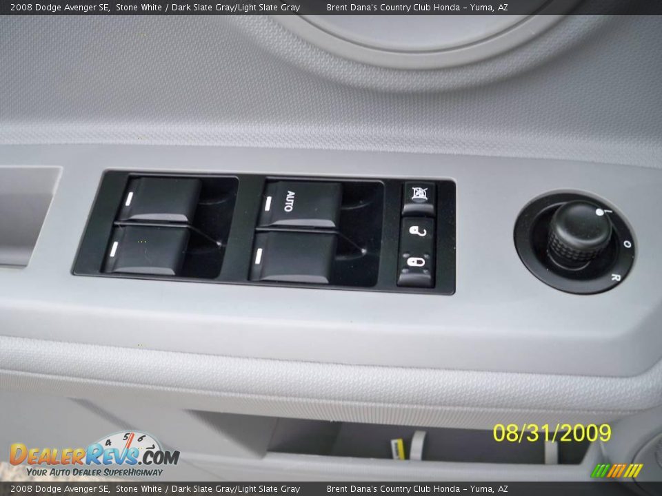 2008 Dodge Avenger SE Stone White / Dark Slate Gray/Light Slate Gray Photo #16