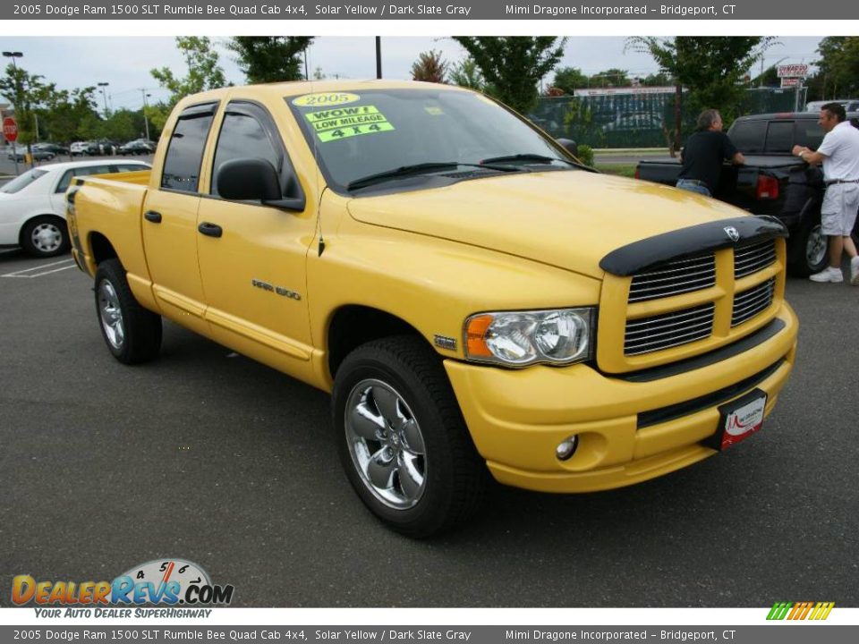 2005 Dodge Ram 1500 SLT Rumble Bee Quad Cab 4x4 Solar Yellow / Dark Slate Gray Photo #3