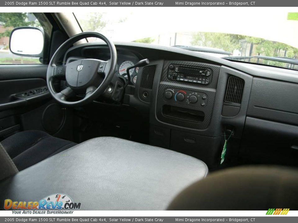 2005 Dodge Ram 1500 SLT Rumble Bee Quad Cab 4x4 Solar Yellow / Dark Slate Gray Photo #17