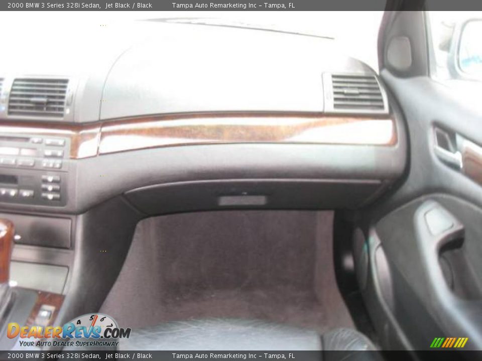 2000 BMW 3 Series 328i Sedan Jet Black / Black Photo #29