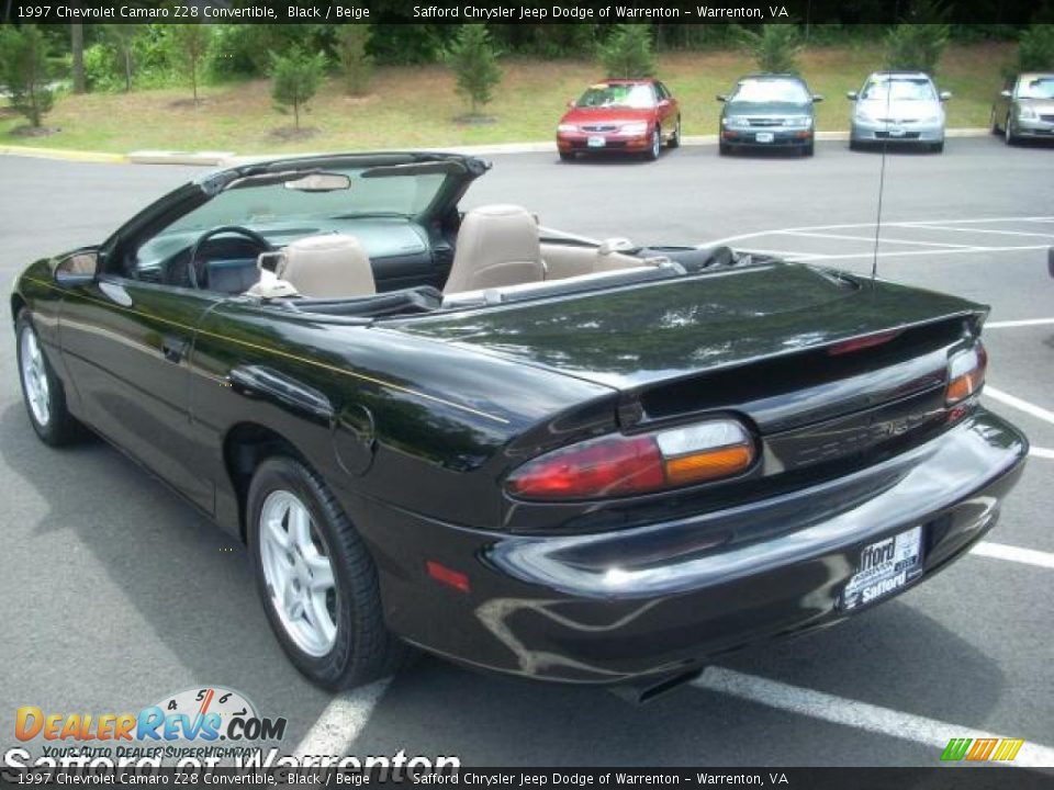 1997 Chevrolet Camaro Z28 Convertible Black / Beige Photo #29