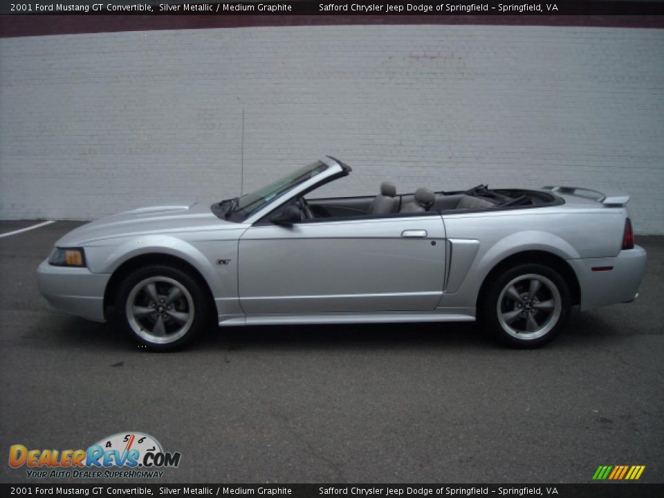 2001 Ford Mustang GT Convertible Silver Metallic / Medium Graphite Photo #2
