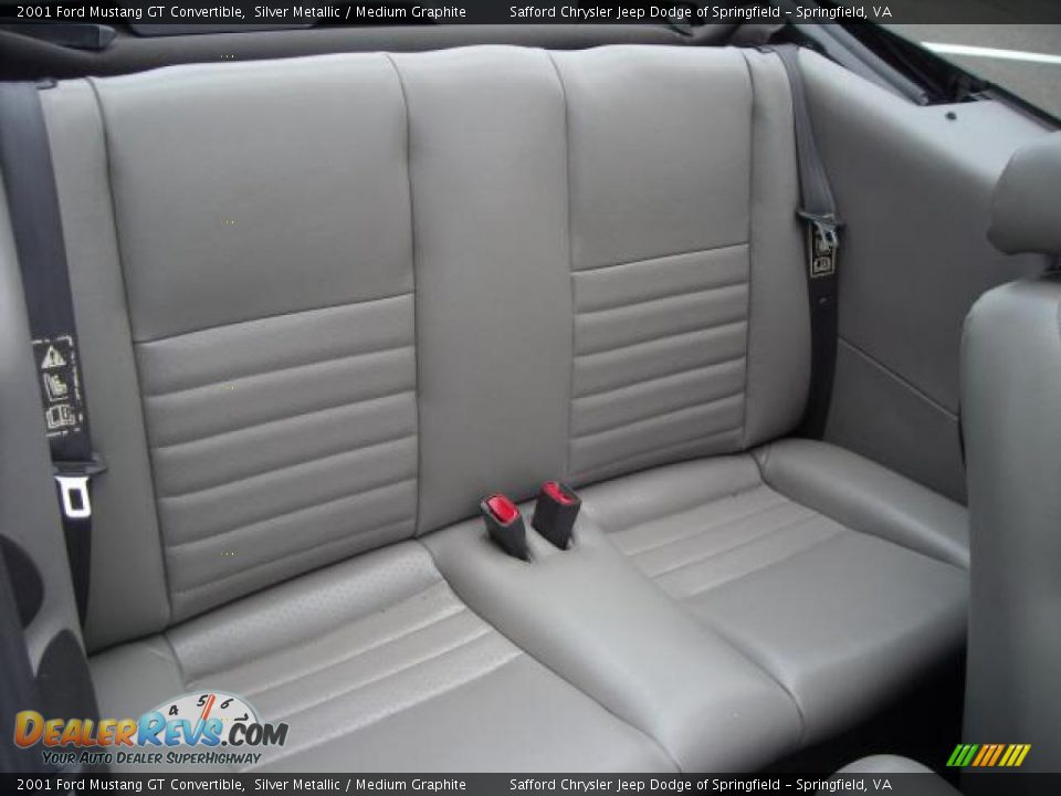 2001 Ford Mustang GT Convertible Silver Metallic / Medium Graphite Photo #10