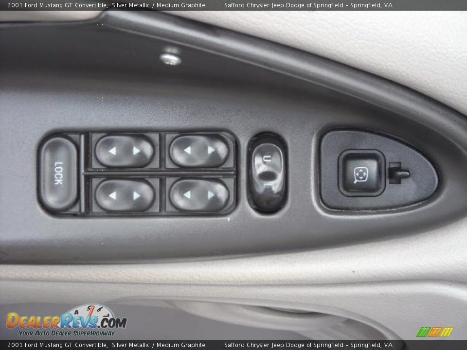2001 Ford Mustang GT Convertible Silver Metallic / Medium Graphite Photo #13