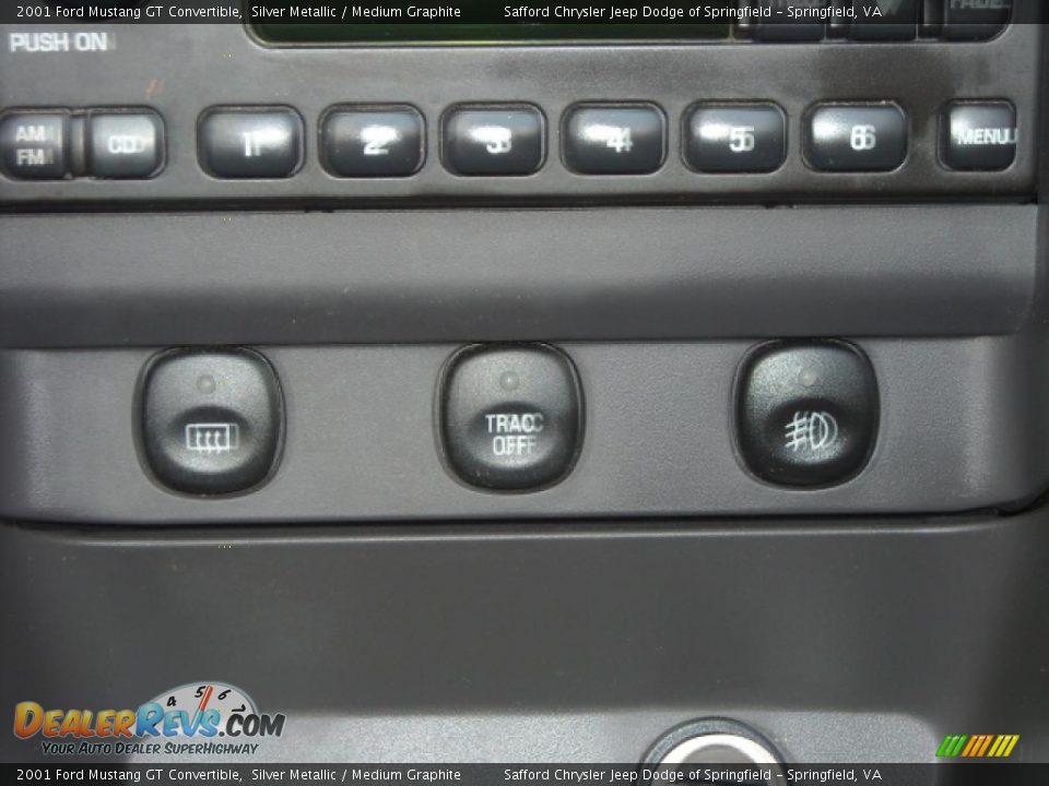 2001 Ford Mustang GT Convertible Silver Metallic / Medium Graphite Photo #16