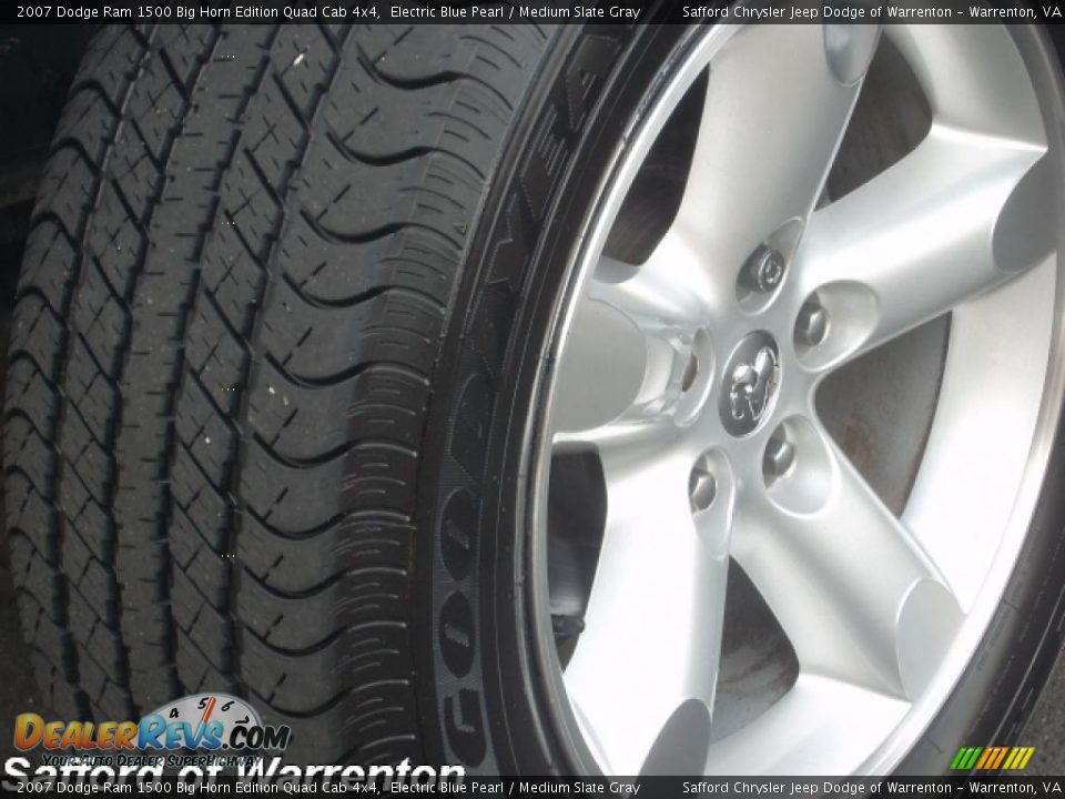 2007 Dodge Ram 1500 Big Horn Edition Quad Cab 4x4 Electric Blue Pearl / Medium Slate Gray Photo #15