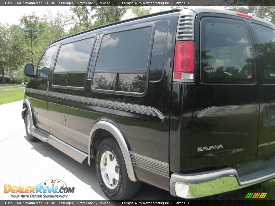 1999 GMC Savana Van G1500 Passenger Onyx Black / Pewter Photo #8