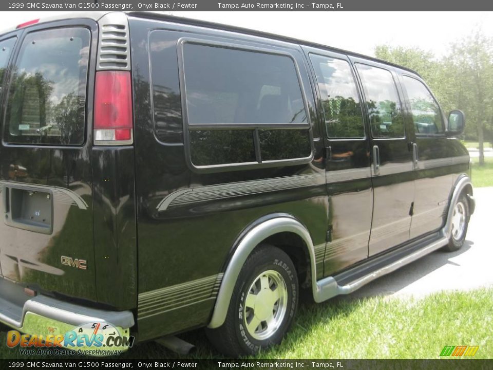 1999 GMC Savana Van G1500 Passenger Onyx Black / Pewter Photo #9