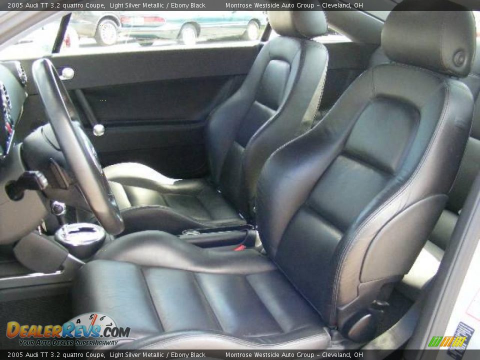 2005 Audi TT 3.2 quattro Coupe Light Silver Metallic / Ebony Black Photo #9