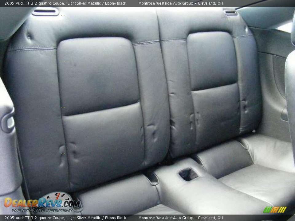 2005 Audi TT 3.2 quattro Coupe Light Silver Metallic / Ebony Black Photo #11