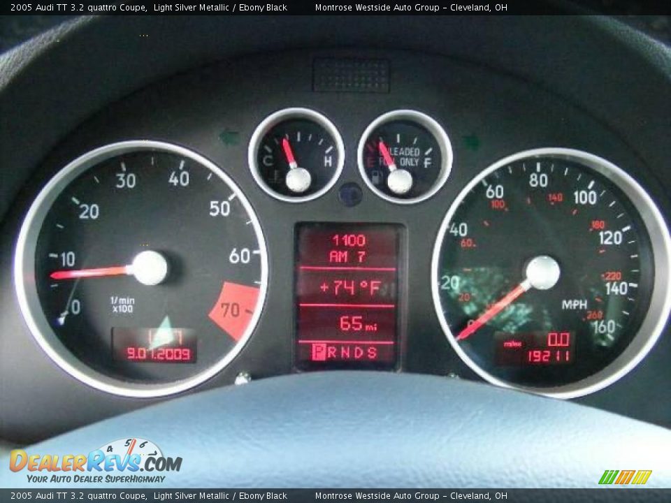 2005 Audi TT 3.2 quattro Coupe Light Silver Metallic / Ebony Black Photo #16