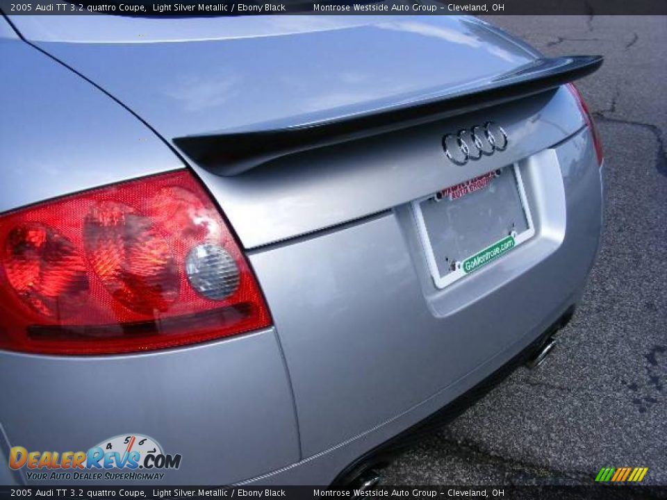 2005 Audi TT 3.2 quattro Coupe Light Silver Metallic / Ebony Black Photo #27