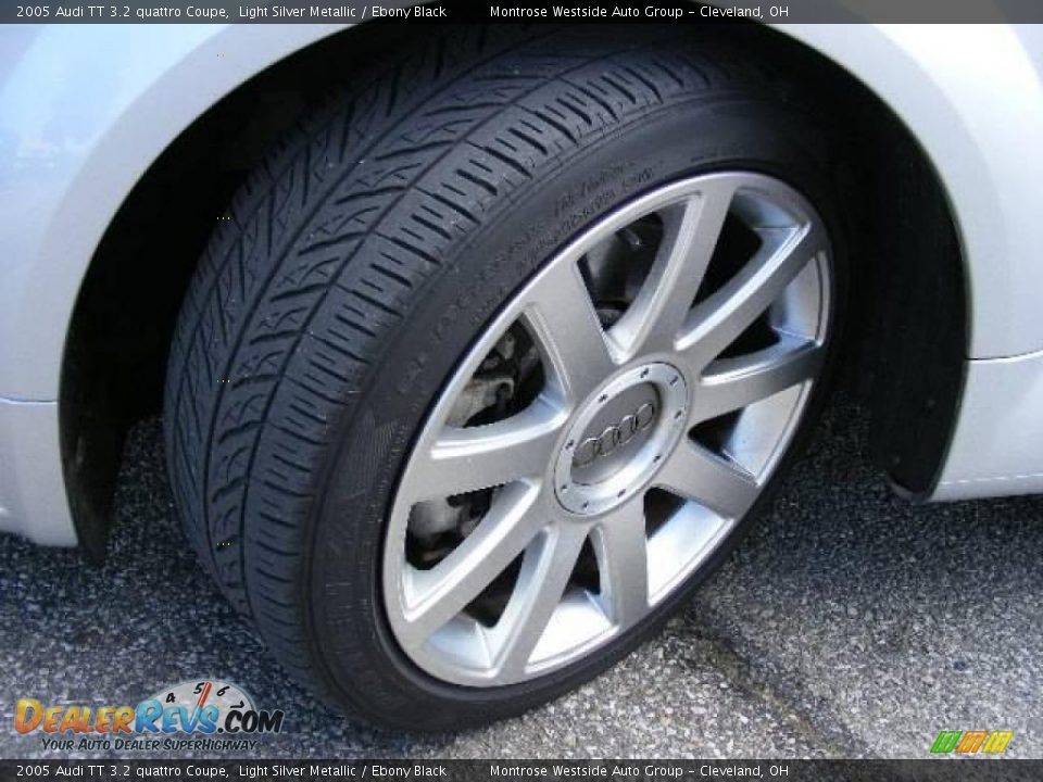 2005 Audi TT 3.2 quattro Coupe Light Silver Metallic / Ebony Black Photo #29