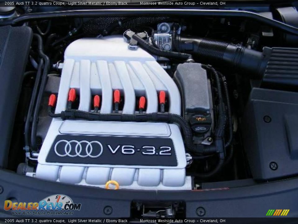 2005 Audi TT 3.2 quattro Coupe Light Silver Metallic / Ebony Black Photo #30