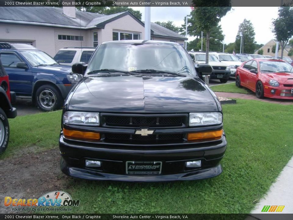 2001 Chevrolet Blazer Xtreme Onyx Black / Graphite Photo #1