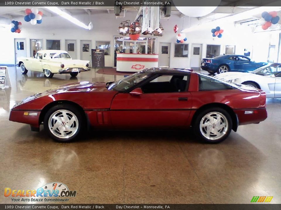 1989 Chevrolet Corvette Coupe Dark Red Metallic / Black Photo #2