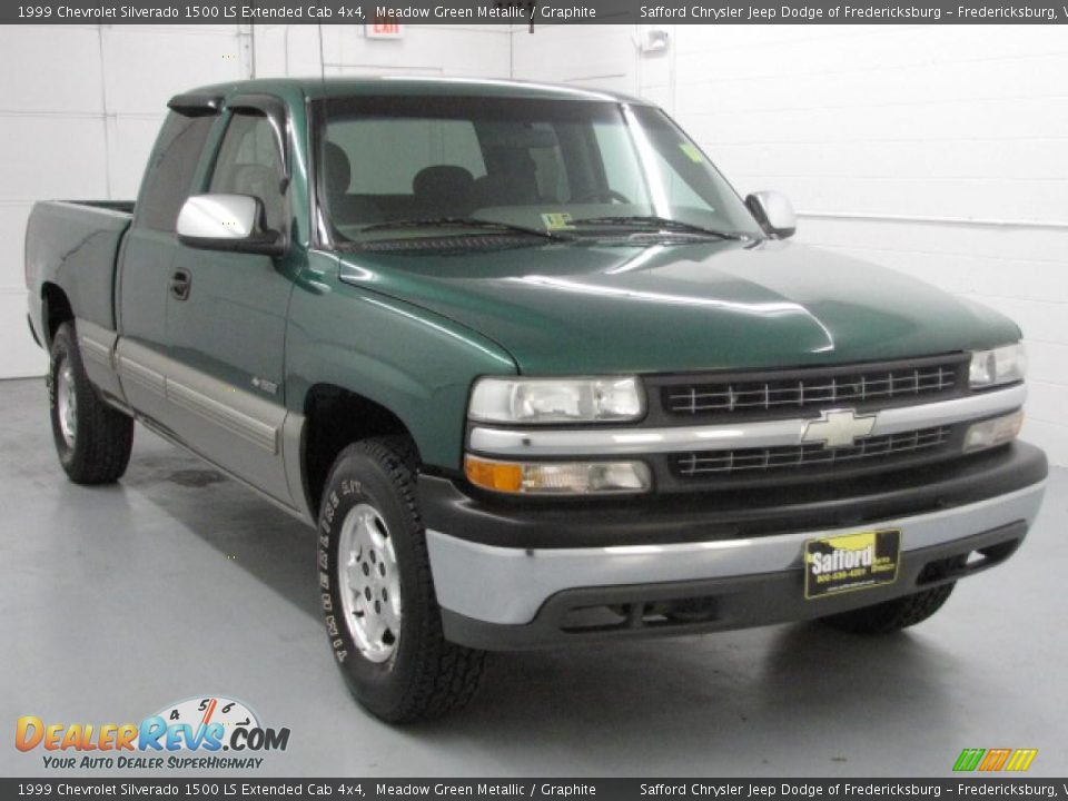 1999 Chevrolet Silverado 1500 LS Extended Cab 4x4 Meadow Green Metallic / Graphite Photo #3