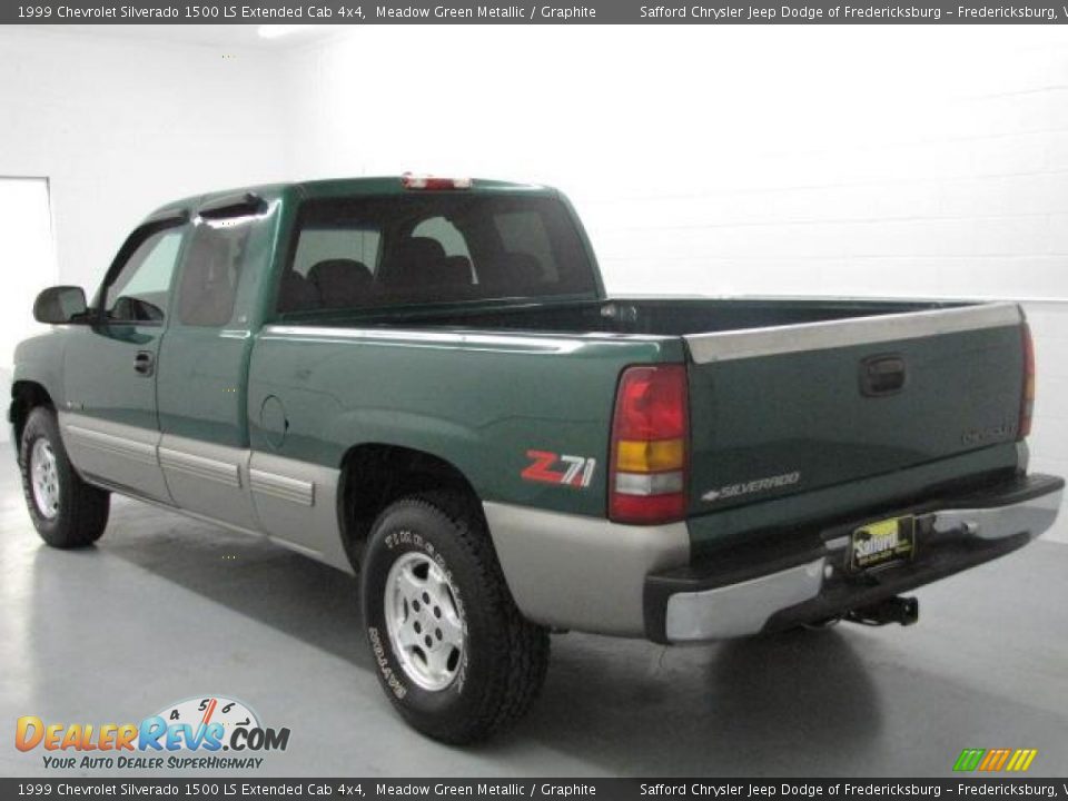 1999 Chevrolet Silverado 1500 LS Extended Cab 4x4 Meadow Green Metallic / Graphite Photo #6