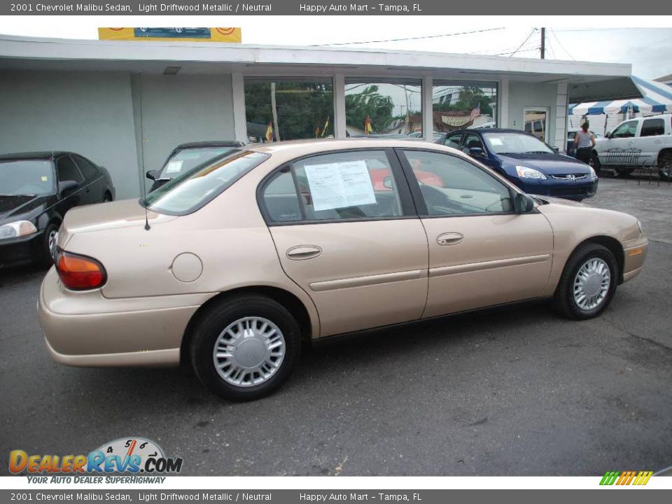2001 Chevrolet Malibu Sedan Light Driftwood Metallic / Neutral Photo #5