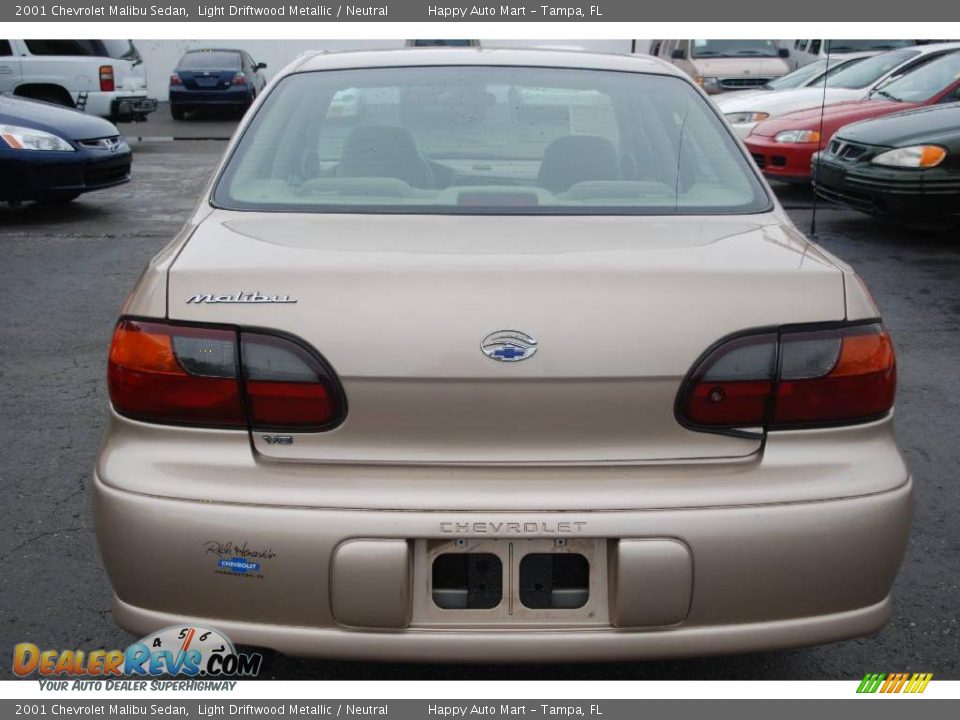2001 Chevrolet Malibu Sedan Light Driftwood Metallic / Neutral Photo #7