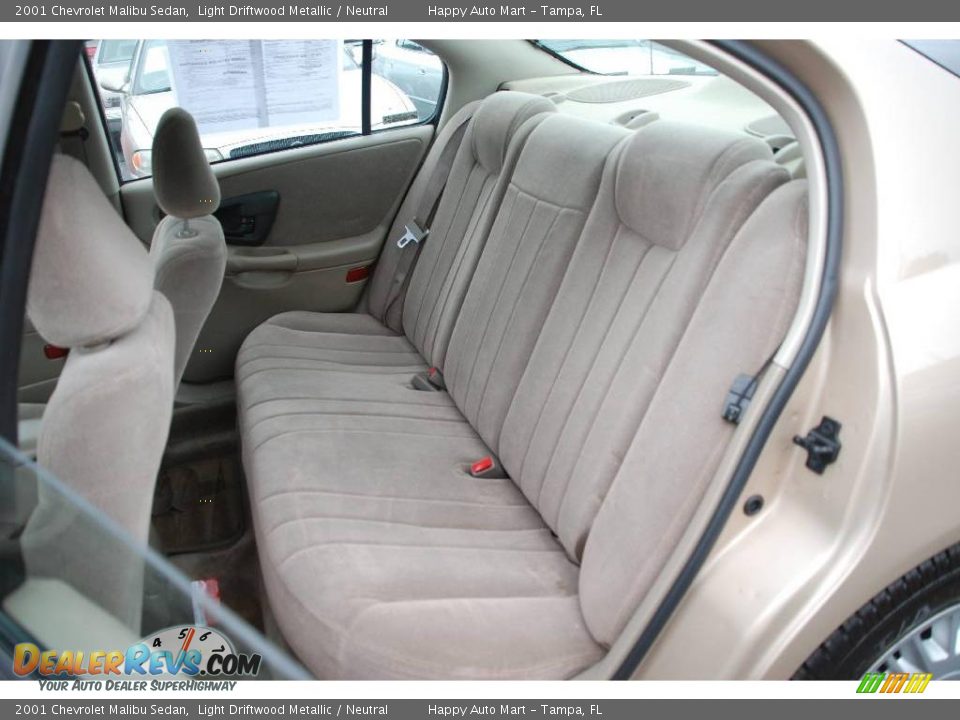 2001 Chevrolet Malibu Sedan Light Driftwood Metallic / Neutral Photo #16