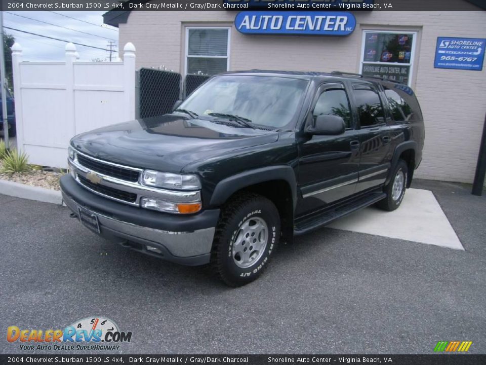 2004 Chevrolet Suburban 1500 LS 4x4 Dark Gray Metallic / Gray/Dark Charcoal Photo #2