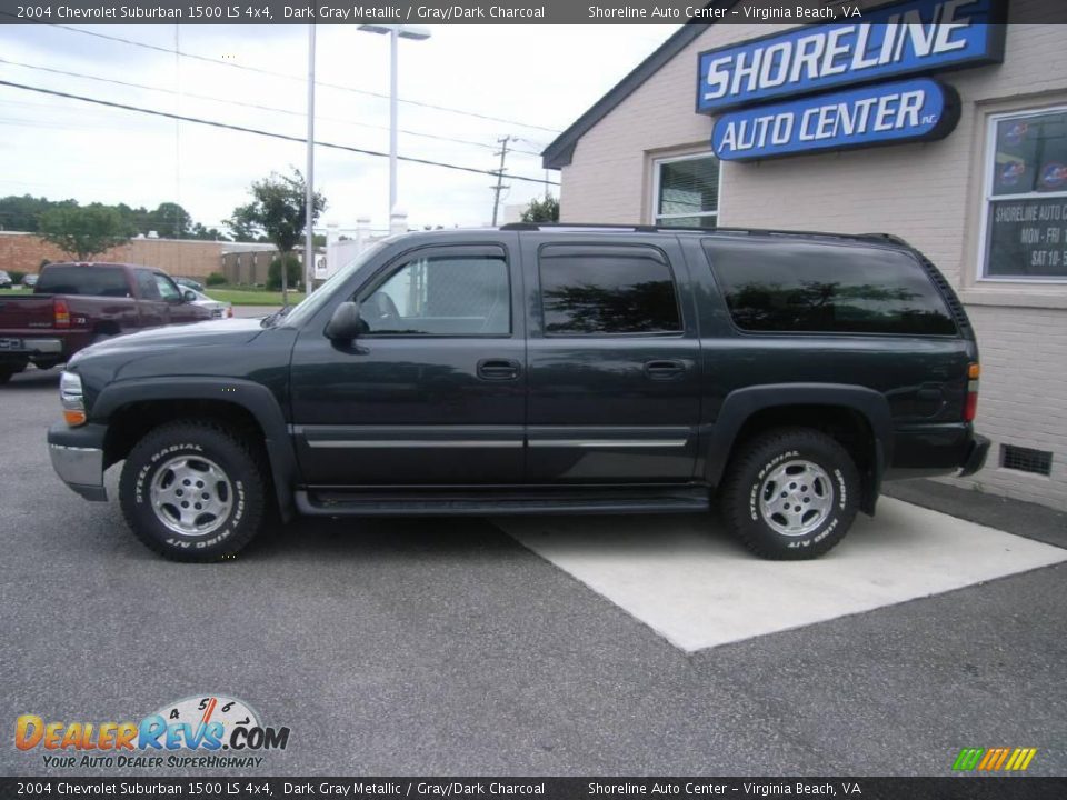 2004 Chevrolet Suburban 1500 LS 4x4 Dark Gray Metallic / Gray/Dark Charcoal Photo #3