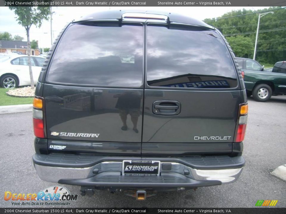 2004 Chevrolet Suburban 1500 LS 4x4 Dark Gray Metallic / Gray/Dark Charcoal Photo #5