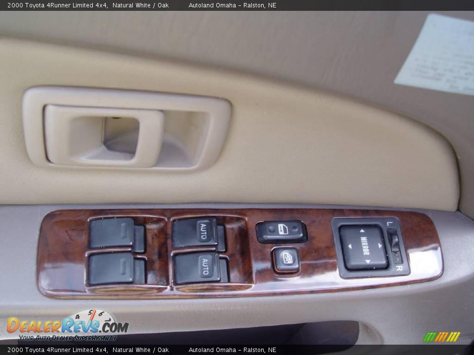 2000 Toyota 4Runner Limited 4x4 Natural White / Oak Photo #10