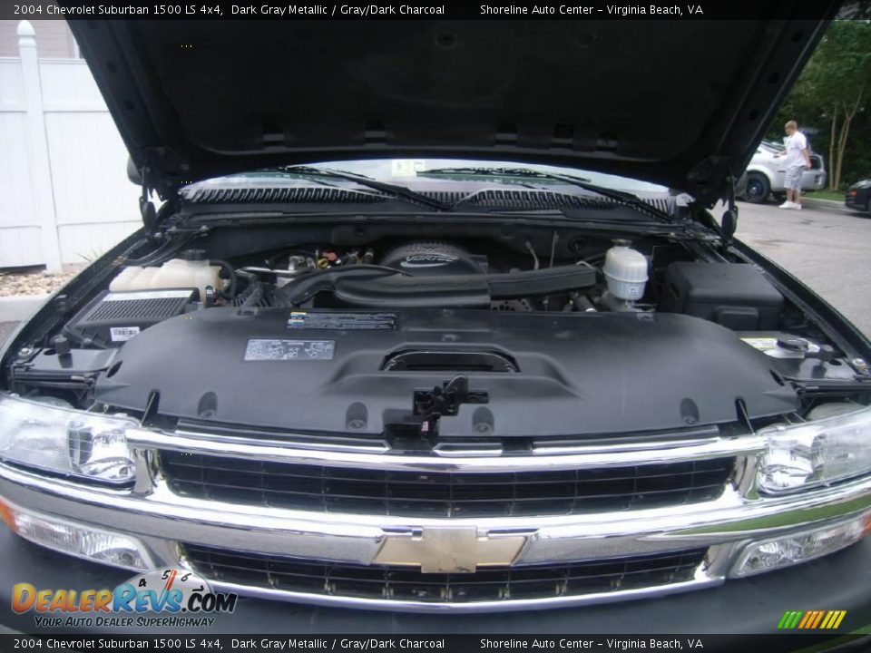 2004 Chevrolet Suburban 1500 LS 4x4 Dark Gray Metallic / Gray/Dark Charcoal Photo #9