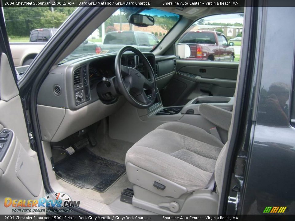 2004 Chevrolet Suburban 1500 LS 4x4 Dark Gray Metallic / Gray/Dark Charcoal Photo #15
