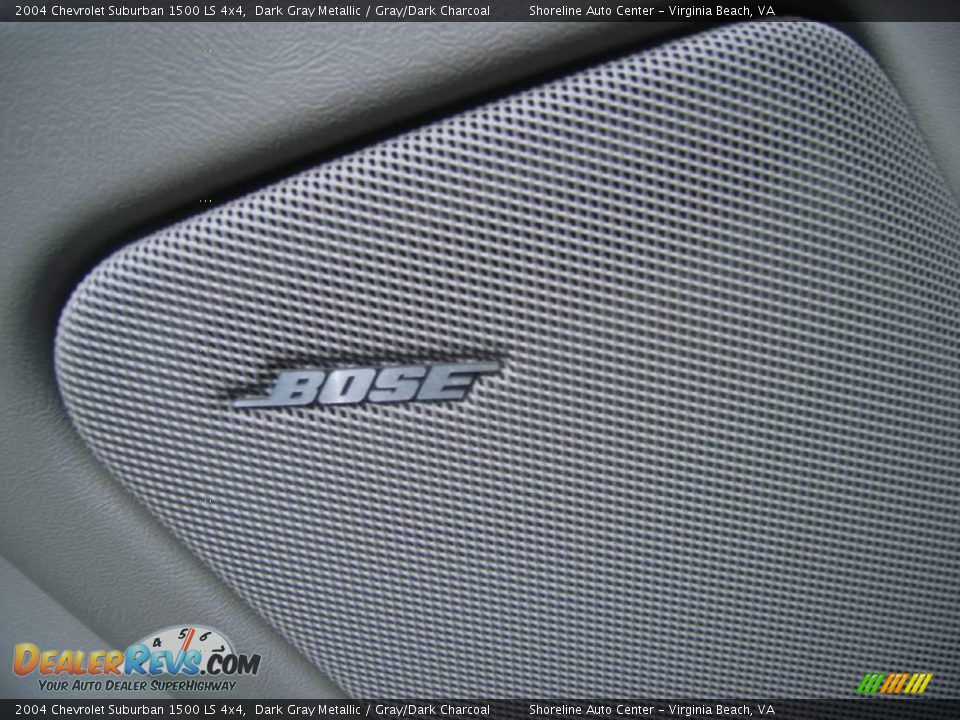 2004 Chevrolet Suburban 1500 LS 4x4 Dark Gray Metallic / Gray/Dark Charcoal Photo #18