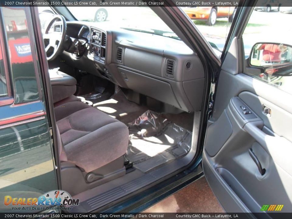 2007 Chevrolet Silverado 1500 Classic LS Crew Cab Dark Green Metallic / Dark Charcoal Photo #8