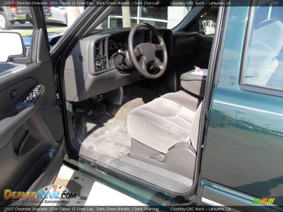 2007 Chevrolet Silverado 1500 Classic LS Crew Cab Dark Green Metallic / Dark Charcoal Photo #11