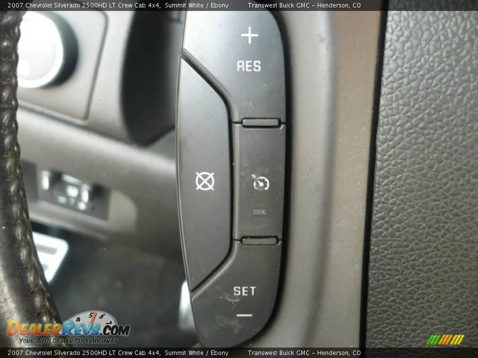 2007 Chevrolet Silverado 2500HD LT Crew Cab 4x4 Summit White / Ebony Photo #18