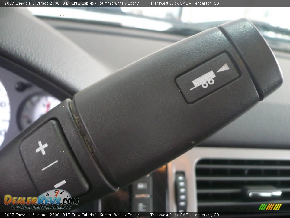 2007 Chevrolet Silverado 2500HD LT Crew Cab 4x4 Summit White / Ebony Photo #20