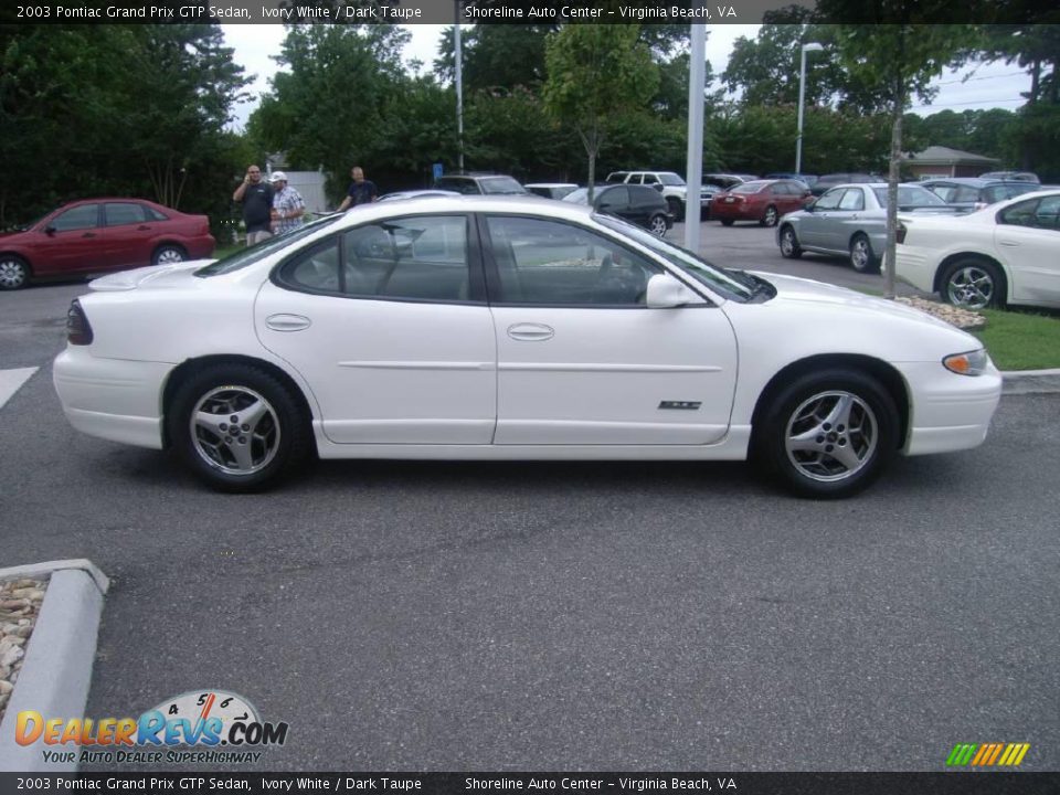 2003 Pontiac Grand Prix GTP Sedan Ivory White / Dark Taupe Photo #7