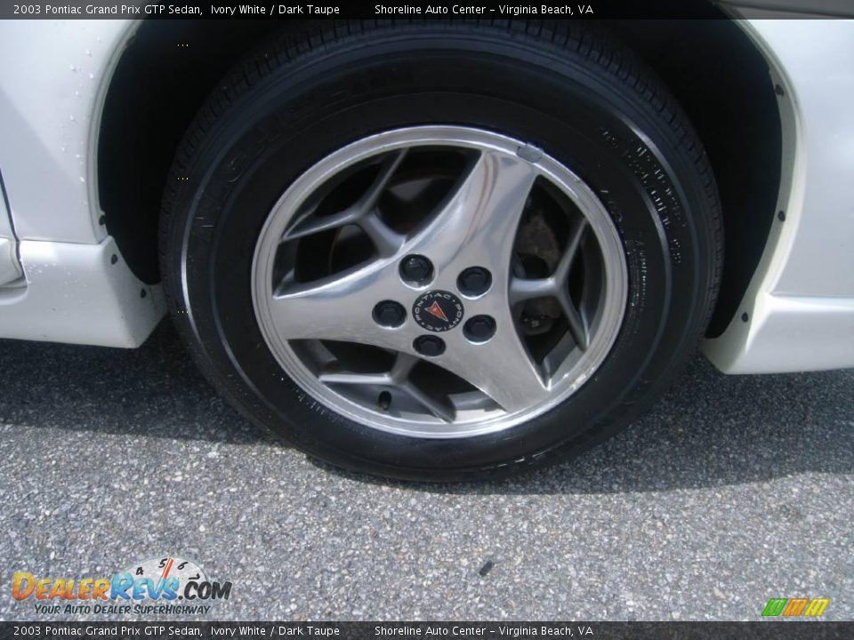 2003 Pontiac Grand Prix GTP Sedan Ivory White / Dark Taupe Photo #12