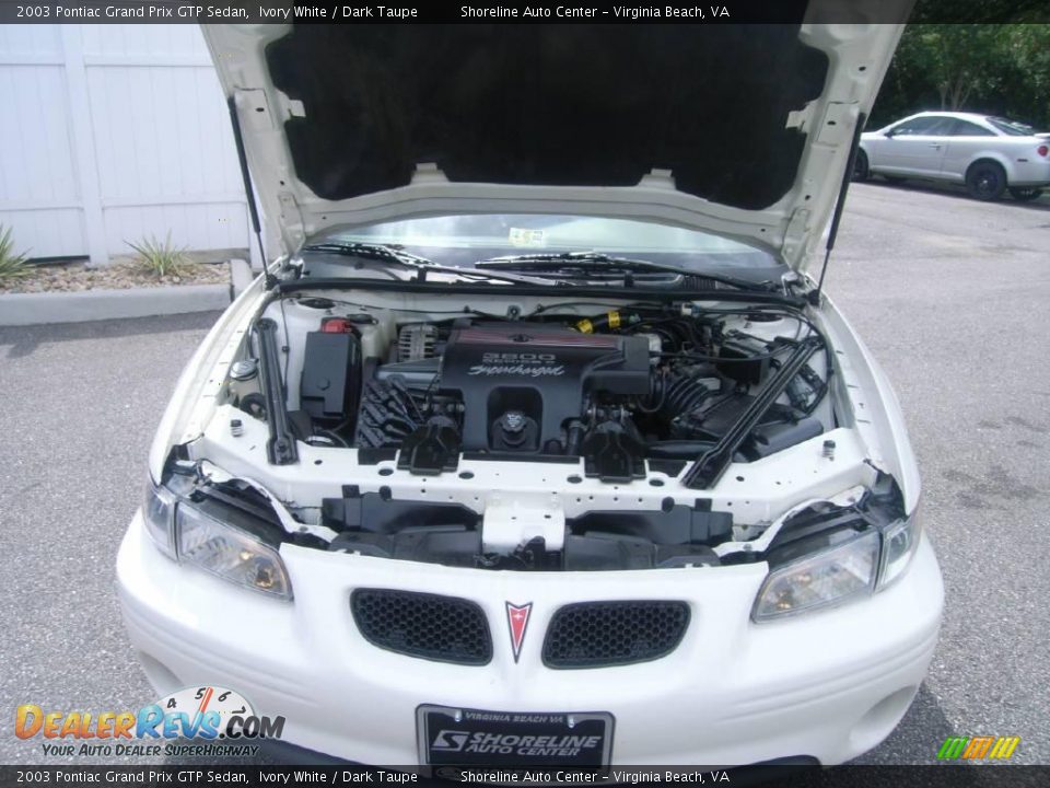2003 Pontiac Grand Prix GTP Sedan Ivory White / Dark Taupe Photo #13