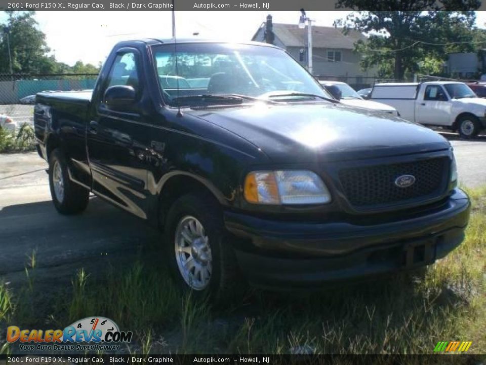 2001 Ford F150 XL Regular Cab Black / Dark Graphite Photo #3