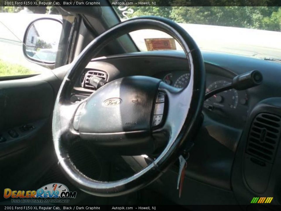 2001 Ford F150 XL Regular Cab Black / Dark Graphite Photo #12