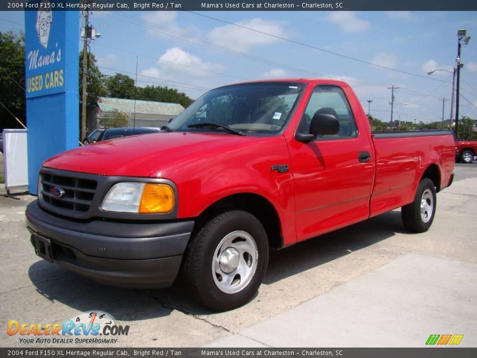 2004 Ford F150 XL Heritage Regular Cab Bright Red / Tan Photo #2