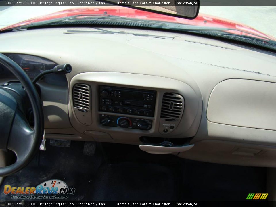 2004 Ford F150 XL Heritage Regular Cab Bright Red / Tan Photo #11